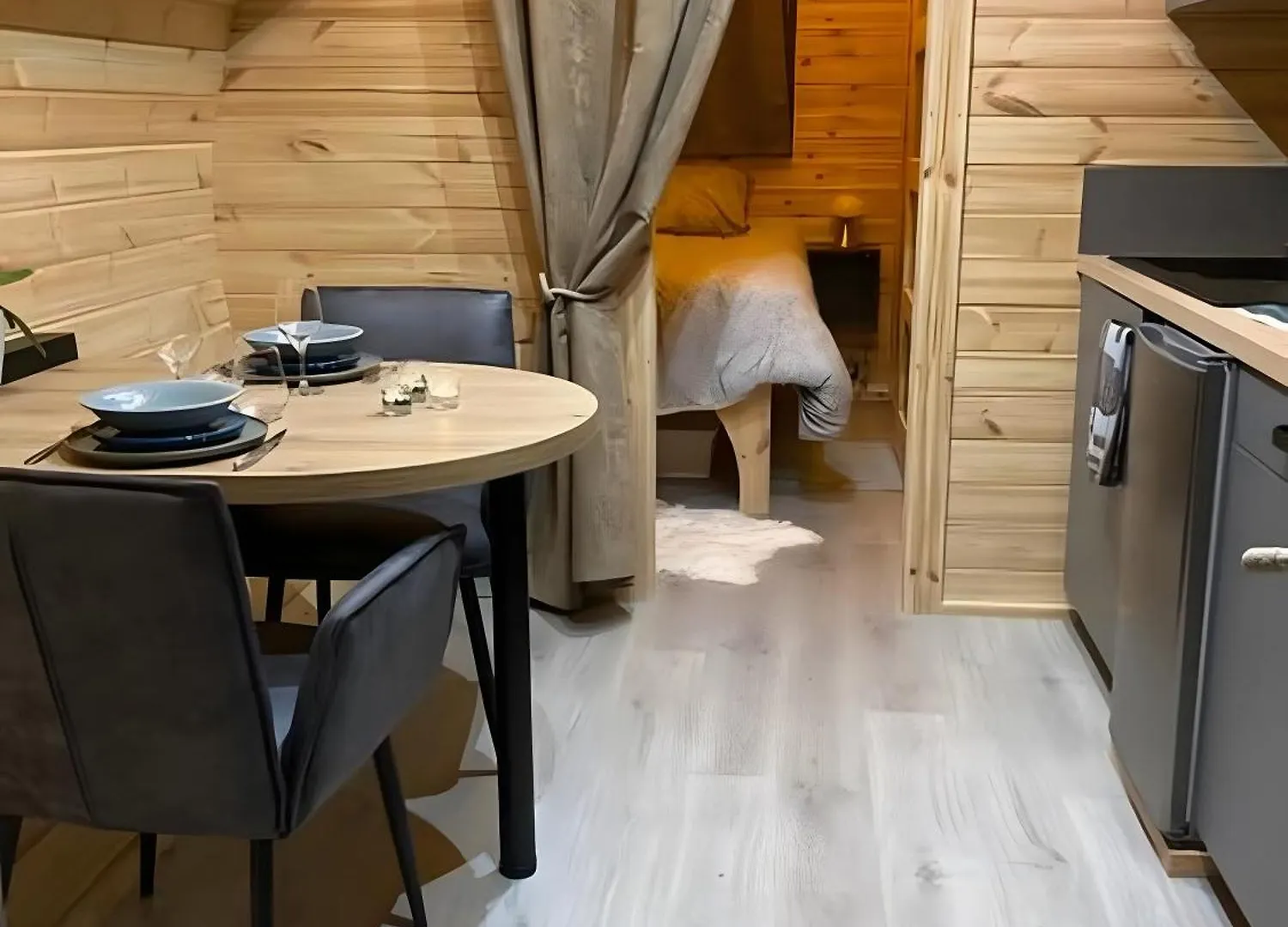 Tonneau Prestige Villa Jonquieres  0*, Jonquieres (Vaucluse) France