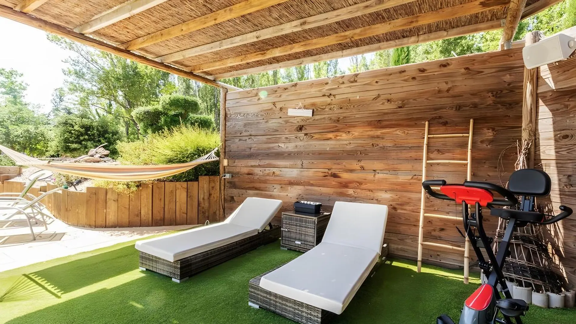 Tatil Evi Tonneau Prestige Villa Jonquieres